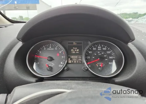 2013 Nissan Rogue S z USA, uszkodzony, nr VIN JN8AS5MT4DW029170